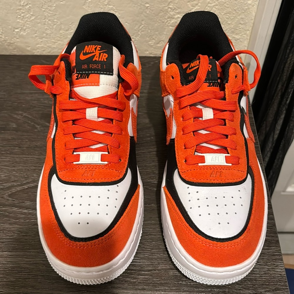 Brand New Women’s Air Force 1!